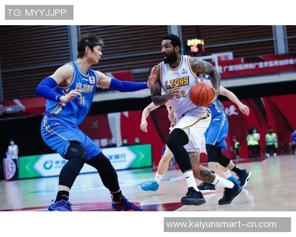 广厦与福建精彩对决央视录像回放全程回顾与分析